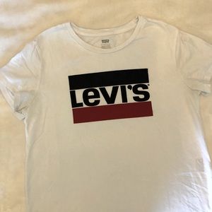 Levi’s Logo tee